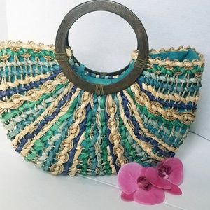 Spring/Summer Ready Stylish Basket Weave Handbzg